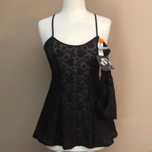 Leonisa Other - New black and burgundy lace babydoll set